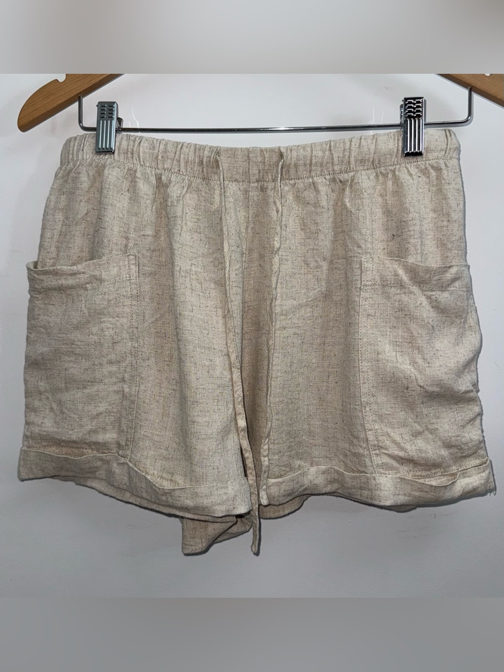 A.C.W. Line blend shorts size medium - oatmeal